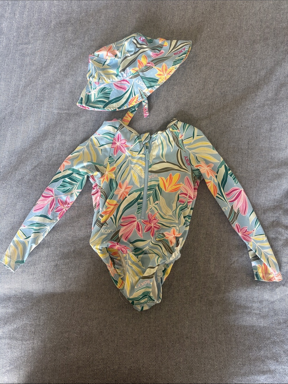 Roxy Tropical Floral Long-Sleeve Baby Swimsuit with Hat